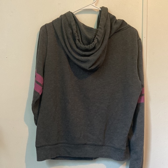 Zip up hoodie - Picture 3 of 3